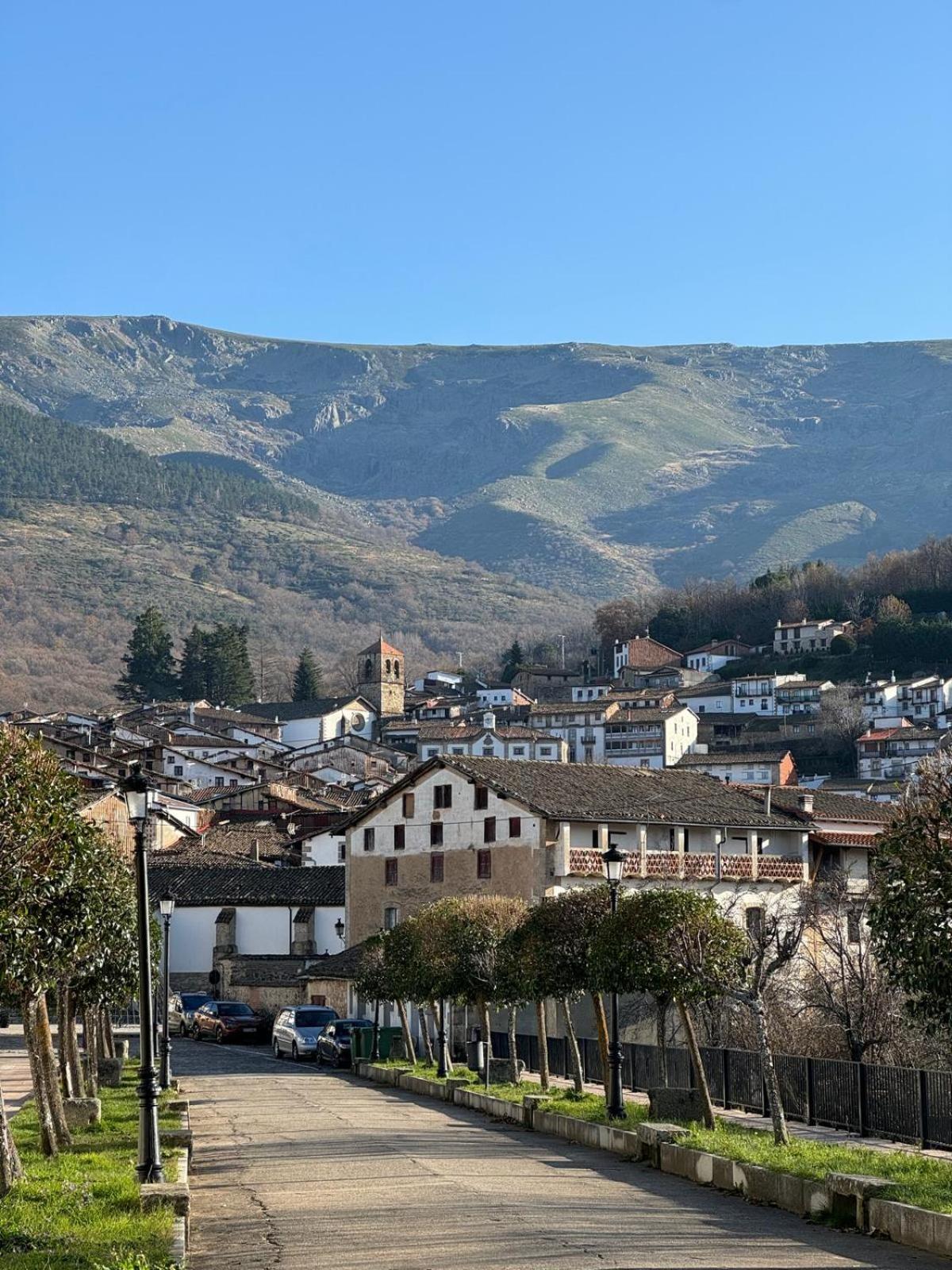 Hospedium Hotel La Fuente Candelario Extérieur photo