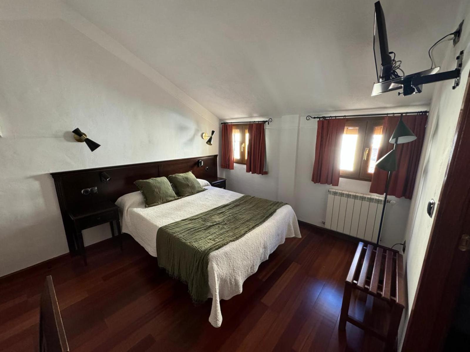 Hospedium Hotel La Fuente Candelario Extérieur photo