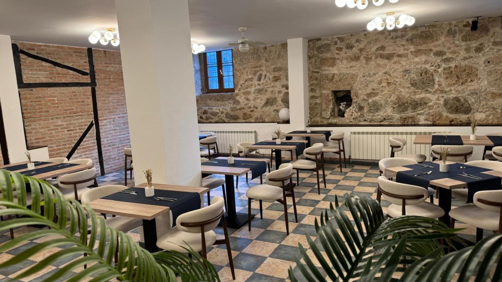 Hospedium Hotel La Fuente Candelario Extérieur photo